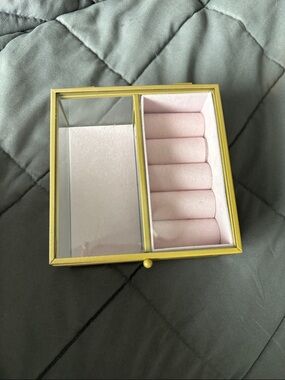 Gold Glass Jewelry Organizer Box with Pink Velvet Ring Rows